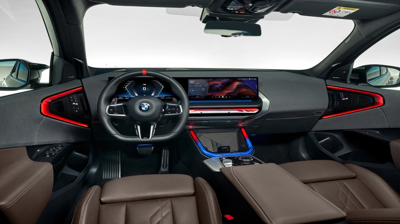 1727517113-P90555083 HighRes The-new-bmw-x3-m50